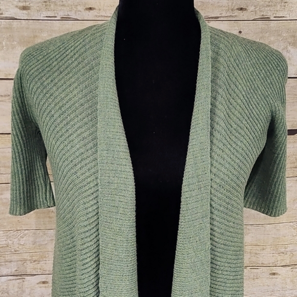 Eileen Fisher Petite Wool Short Sleeve Cardigan - Picture 4 of 8